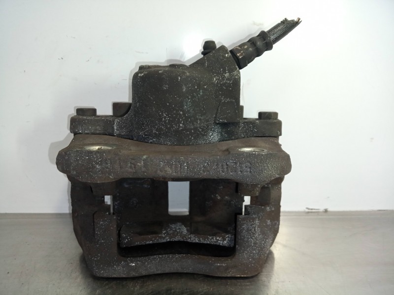 Recambio de pinza freno delantera derecha para dacia logan 1.6 cat referencia OEM IAM 8200621233 LUCAS 8200621233