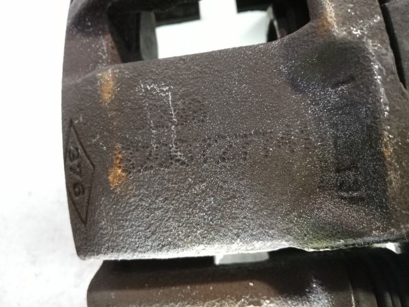 Recambio de pinza freno delantera izquierda para dacia logan 1.6 cat referencia OEM IAM 8200621230 8200621230 LUCAS