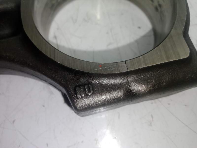 Recambio de biela para nissan interstar mod. 04 (x70) 2.5 dci diesel cat referencia OEM IAM NU  