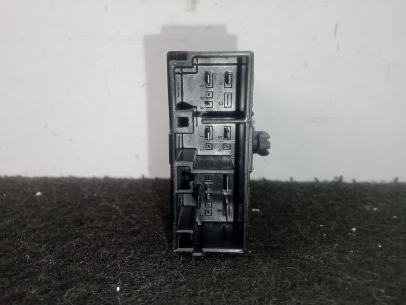 Recambio de modulo electronico para bmw serie 3 touring (e91) 2.0 16v diesel referencia OEM IAM 692643501-001008111  