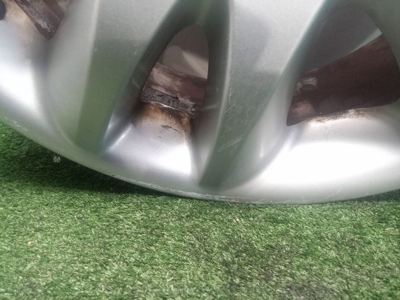 Recambio de llanta para kia carnival 2.9 crdi cat referencia OEM IAM 529104d250 17´´PULGADAS LLANTAS - LLANTA