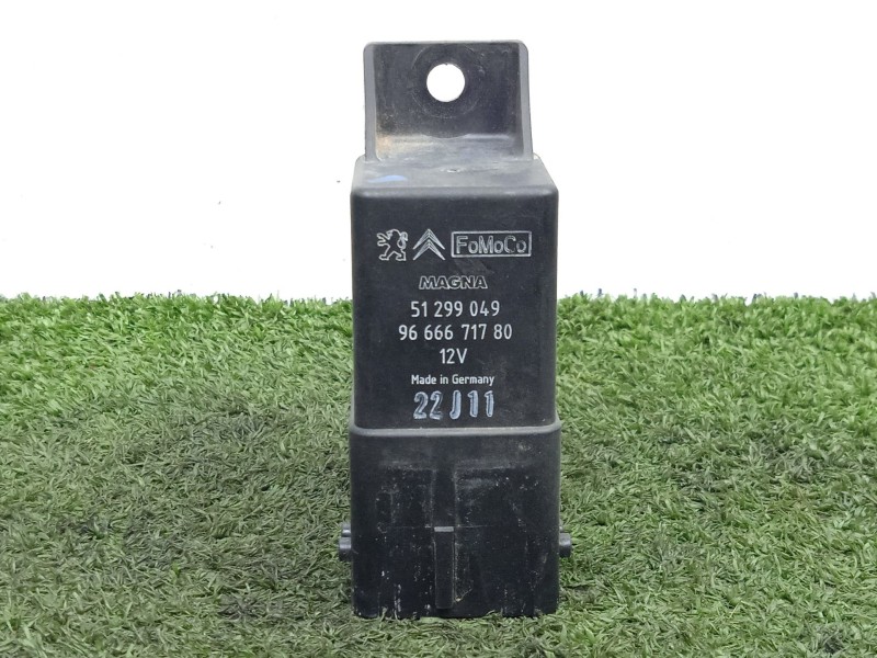 Recambio de rele para citroën c4 lim. 1.6 hdi fap referencia OEM IAM 9666671780-51299049 MAGNA 