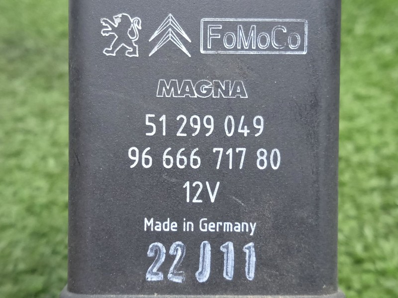 Recambio de rele para citroën c4 lim. 1.6 hdi fap referencia OEM IAM 9666671780-51299049 MAGNA 