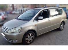 TOYOTA AVENSIS VERSO (M20)