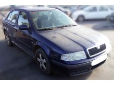 SKODA OCTAVIA BERLINA (1U2)
