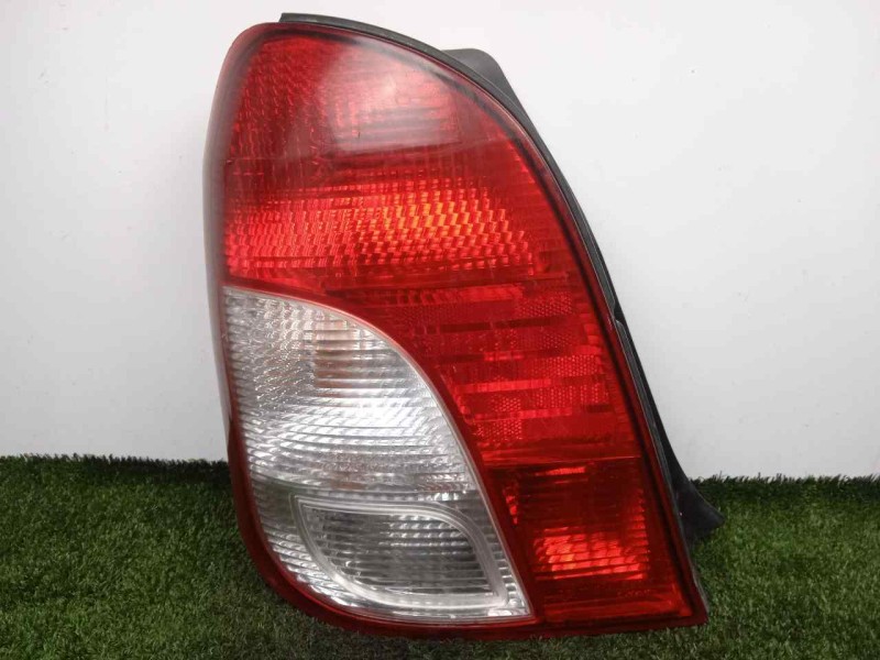 Recambio de piloto trasero izquierdo para kia carens 1.8 cat referencia OEM IAM  00-02 