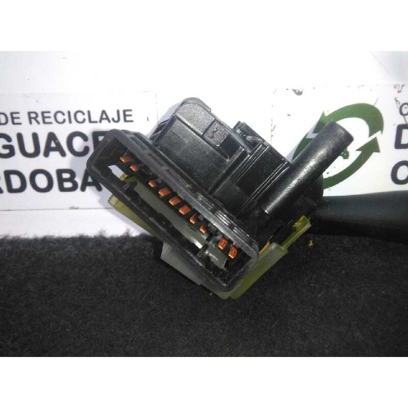 Recambio de mando limpia para kia rio 1.4 cat referencia OEM IAM 75733A 10.PINES 