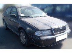 SKODA OCTAVIA BERLINA (1U2)