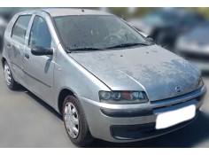 FIAT PUNTO BERLINA (188)