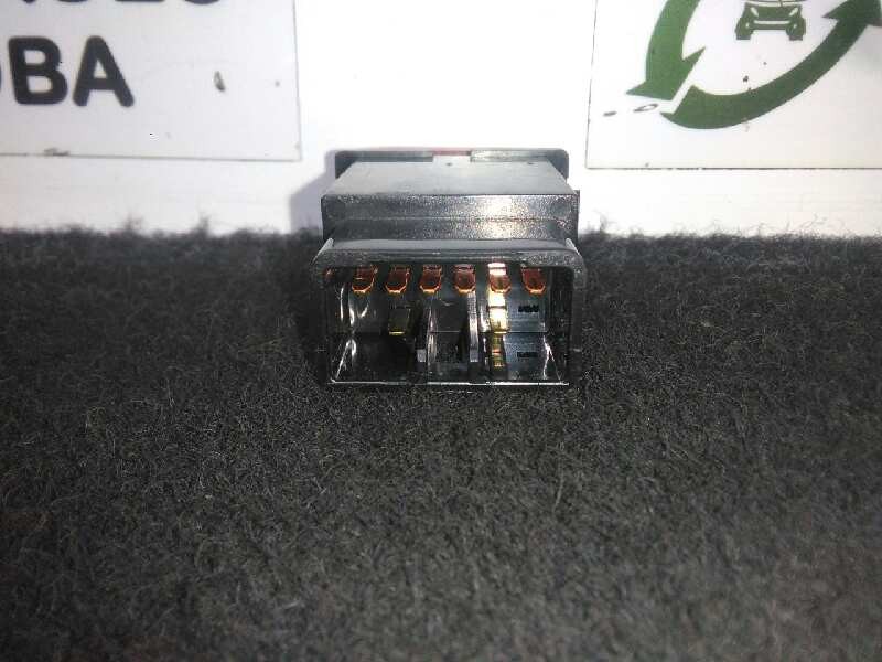 Recambio de warning para kia rio 1.4 cat referencia OEM IAM 60628C 06-11 