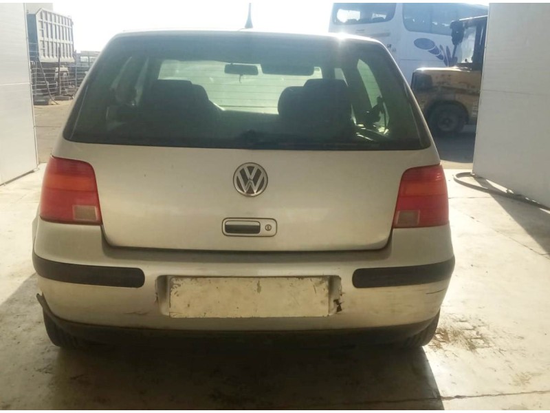 volkswagen golf iv (1j1) del año 2003