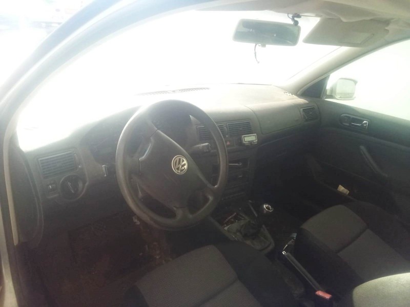 volkswagen golf iv (1j1) del año 2003