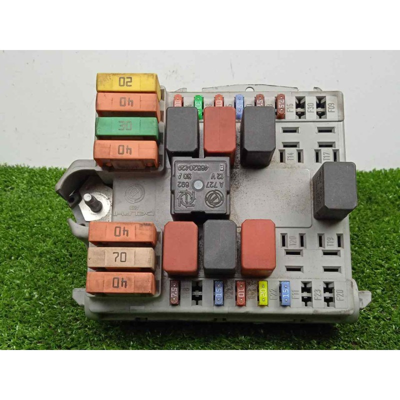 Recambio de caja reles / fusibles para fiat doblo cargo (223) 1.9 jtd cat referencia OEM IAM 51763771 DELPHI 