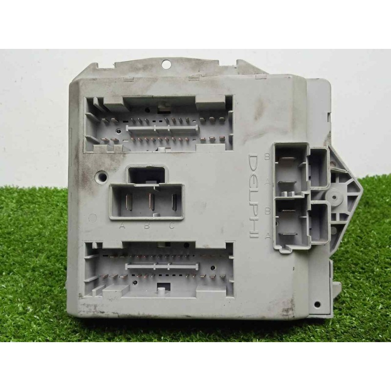 Recambio de caja reles / fusibles para fiat doblo cargo (223) 1.9 jtd cat referencia OEM IAM 51763771 DELPHI 