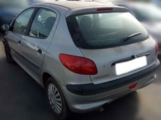PEUGEOT 206 BERLINA