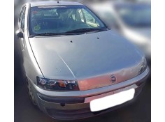 FIAT PUNTO BERLINA (188)