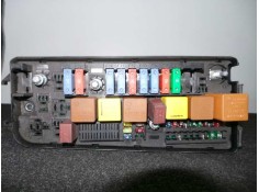 Recambio de caja reles / fusibles para opel vectra c berlina club referencia OEM IAM 13144709-519066021-00138833-8821-54DA02-131