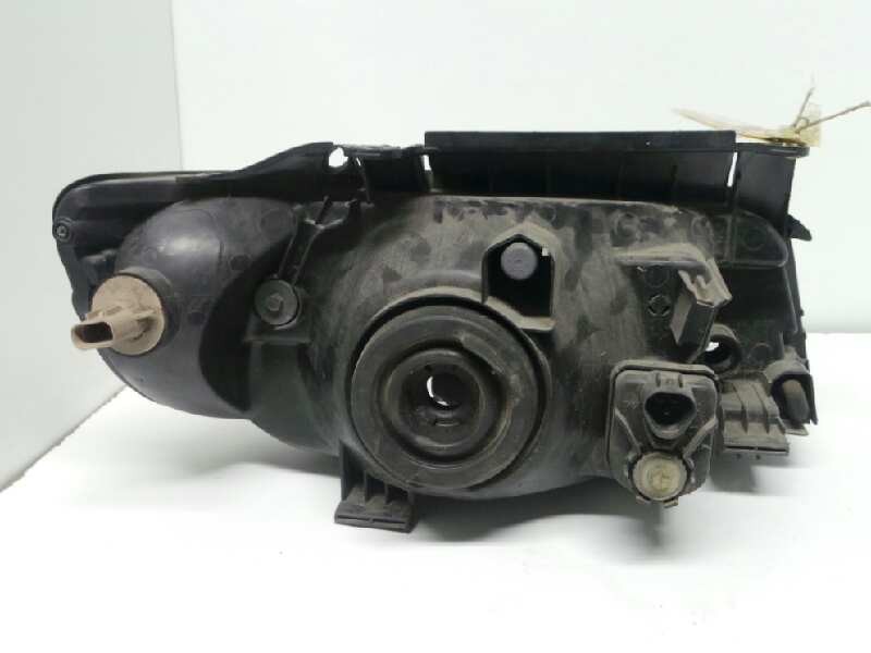 Recambio de faro izquierdo para hyundai matrix (fc) referencia OEM IAM  01-06 