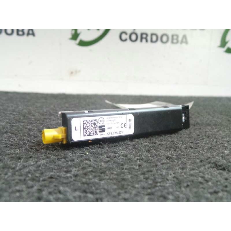 Recambio de antena para seat leon sc (5f5) 1.4 16v tsi referencia OEM IAM 5F4035225 AMPLIFICADOR ANTENA 