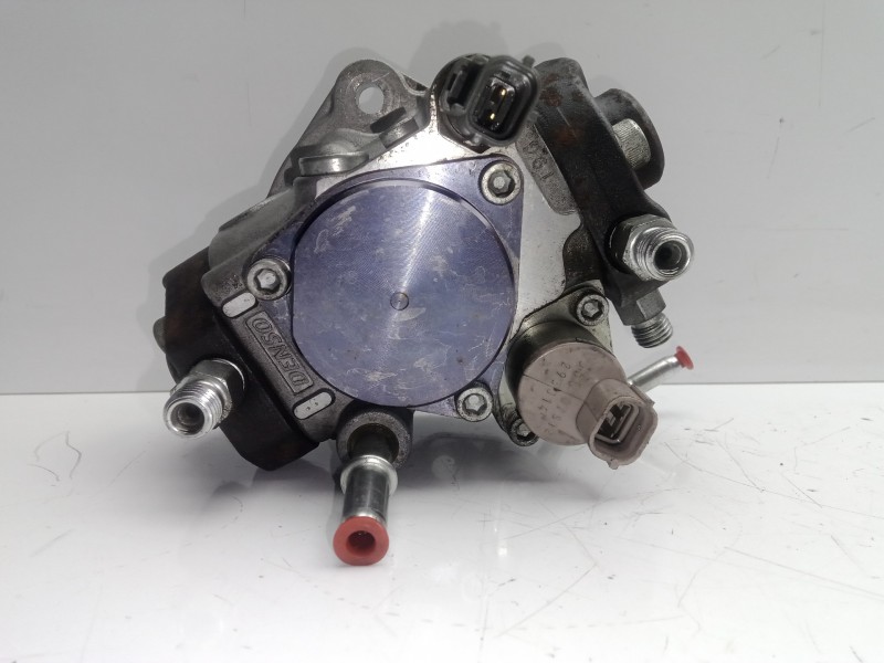 Recambio de bomba inyeccion para ford transit caja cerrada ´06 2.4 tdci cat referencia OEM IAM 6C1Q9B395BE-HU2940000951 DENSO 