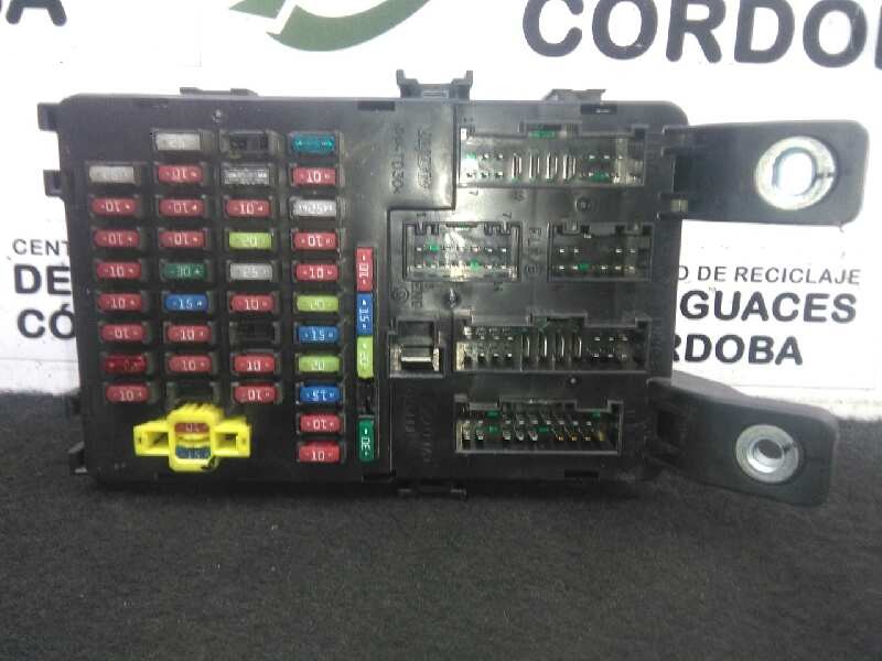 Recambio de caja reles / fusibles para kia rio 1.4 cat referencia OEM IAM 919501G010-KF6071834A  