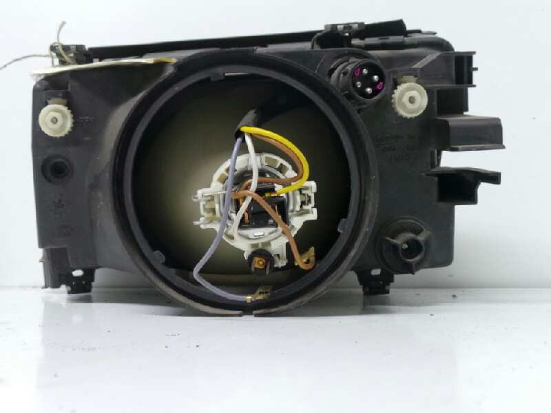 Recambio de faro derecho para audi 100 berlina (c4) 2.3 referencia OEM IAM  90-94 