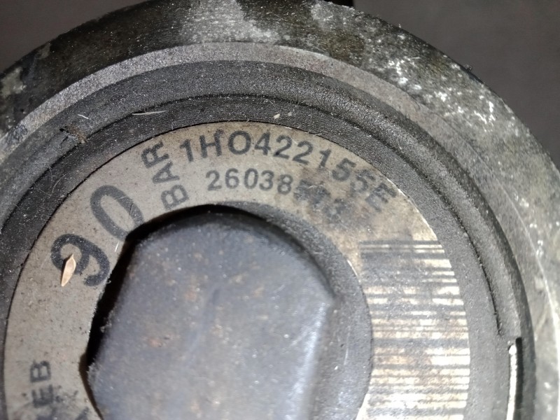 Recambio de bomba servodireccion para seat ibiza (6k) 1.4 referencia OEM IAM 030145269B-1H0422155E-26038513 90.BAR 