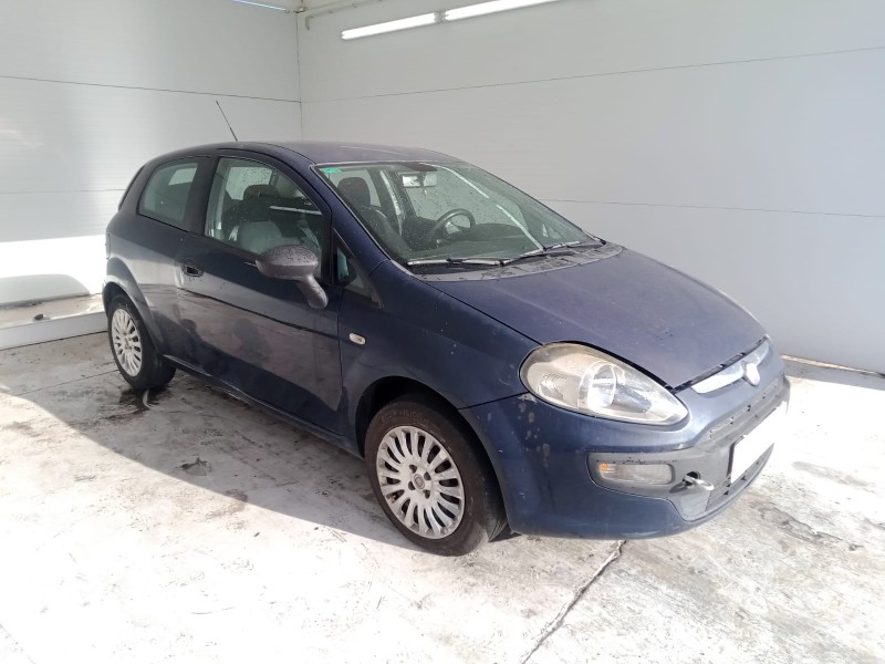 fiat punto evo (199_) del año 2011