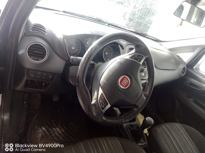 fiat punto evo (199_) del año 2011