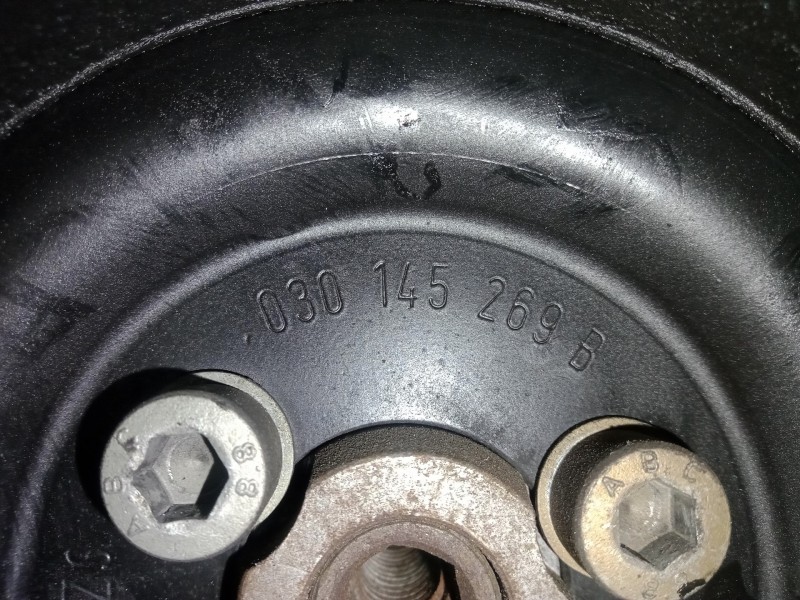 Recambio de bomba servodireccion para seat ibiza (6k) 1.4 referencia OEM IAM 030145269B-1H0422155E-26038513 90.BAR 