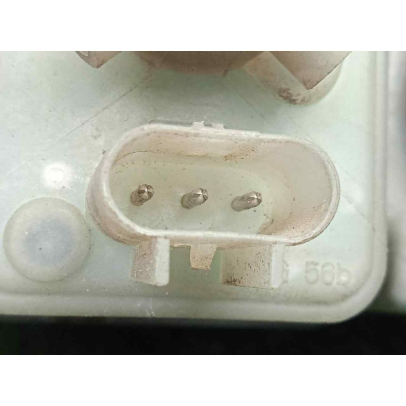 Recambio de faro derecho para kia carnival 2.9 turbodiesel cat referencia OEM IAM SINREFERENCIA 01-06 