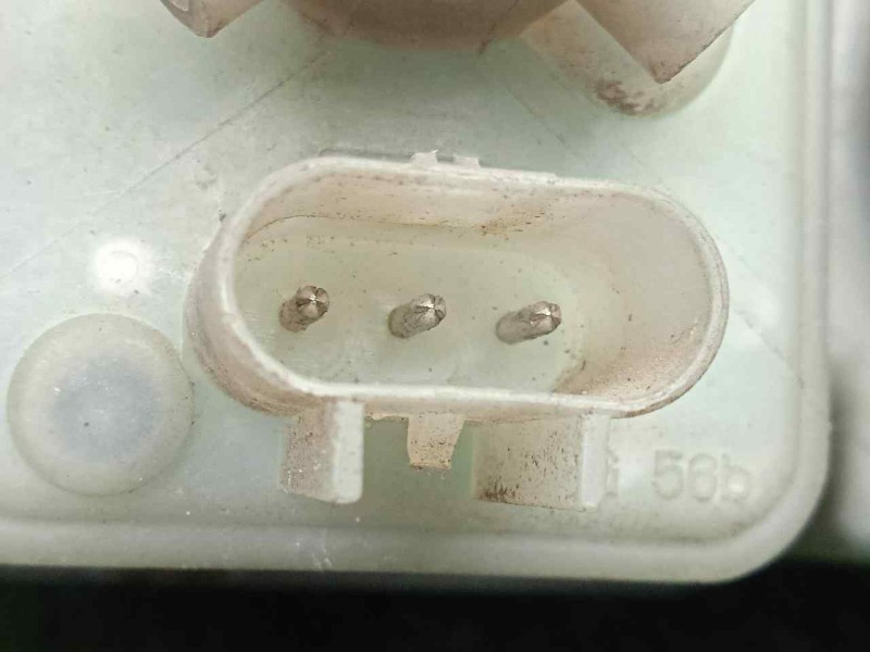 Recambio de faro derecho para kia carnival 2.9 turbodiesel cat referencia OEM IAM SINREFERENCIA 01-06 