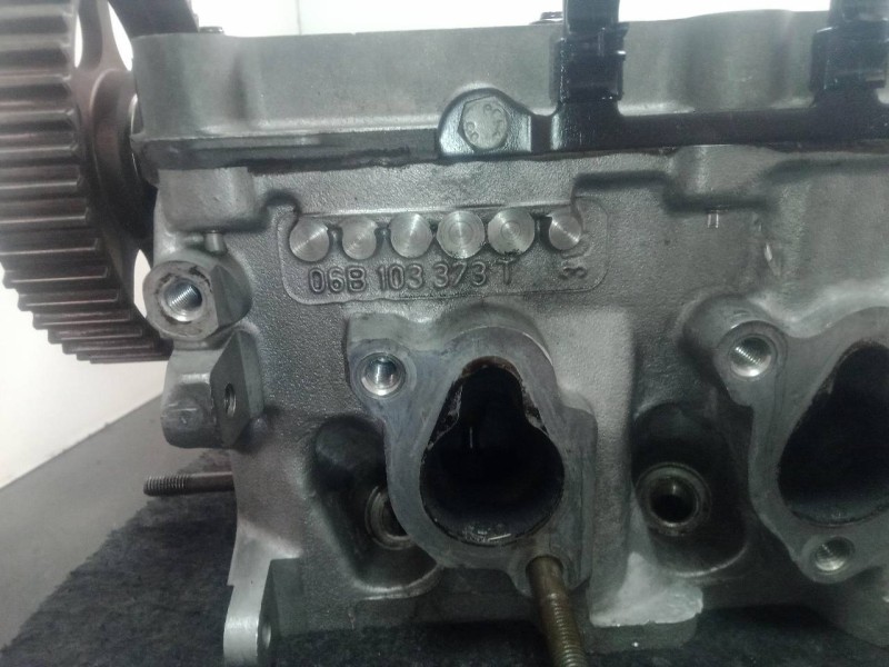 Recambio de culata para audi a3 (8l) 1.6 referencia OEM IAM 06B103373T  