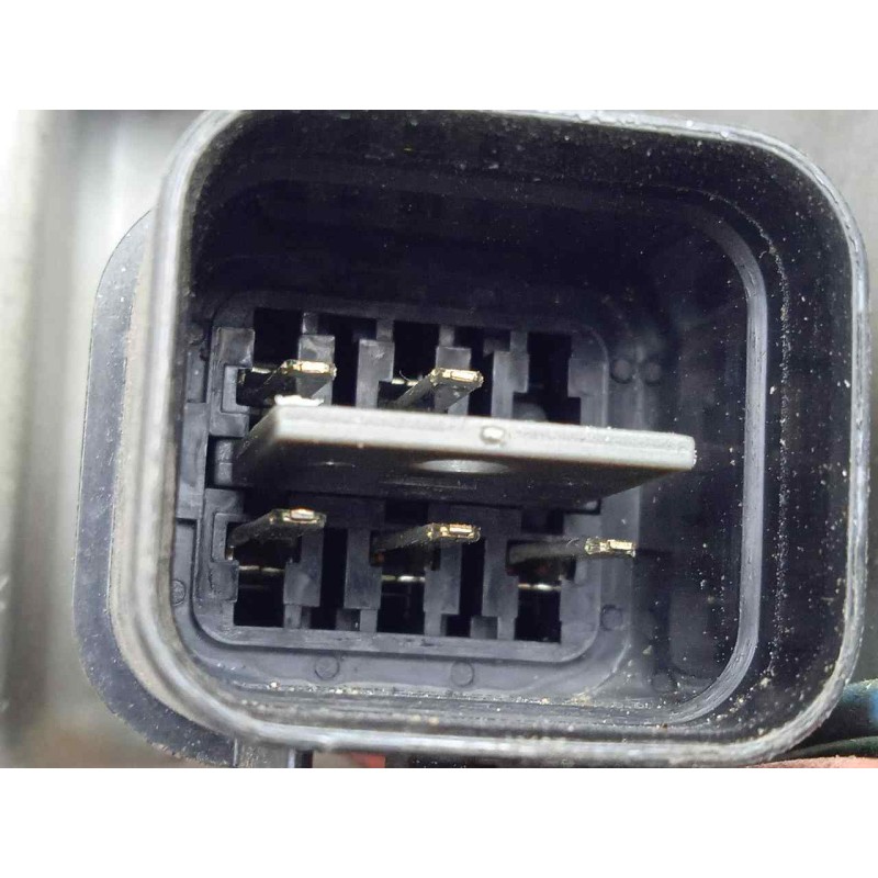 Recambio de faro derecho para kia carnival 2.9 turbodiesel cat referencia OEM IAM SINREFERENCIA 01-06 