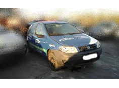 FIAT PUNTO BERLINA (188)