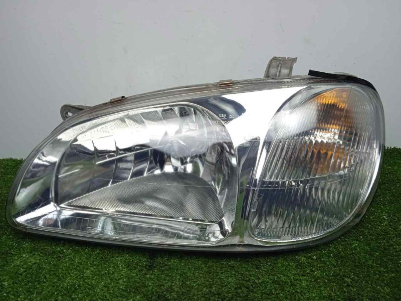 Recambio de faro izquierdo para kia carnival 2.9 turbodiesel cat referencia OEM IAM SINREFERENCIA 01-06 