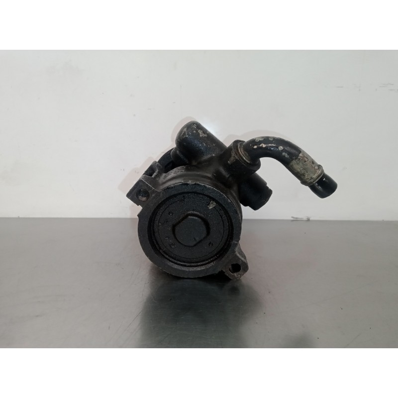 Recambio de bomba servodireccion para peugeot 605 2.1 turbodiesel referencia OEM IAM 7849701  
