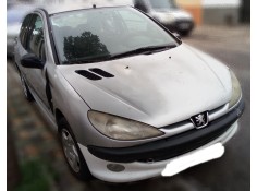 PEUGEOT 206 BERLINA