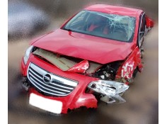 OPEL INSIGNIA BERLINA