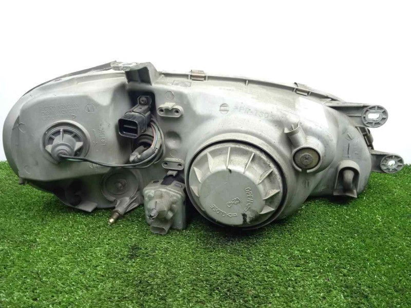 Recambio de faro izquierdo para kia carnival 2.9 turbodiesel cat referencia OEM IAM SINREFERENCIA 01-06 