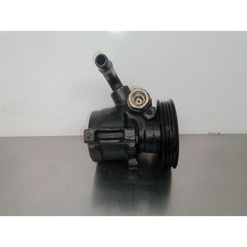 Recambio de bomba servodireccion para peugeot 605 2.1 turbodiesel referencia OEM IAM 7849701  