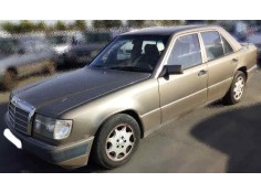 MERCEDES-BENZ CLASE E (W124) BERLINA