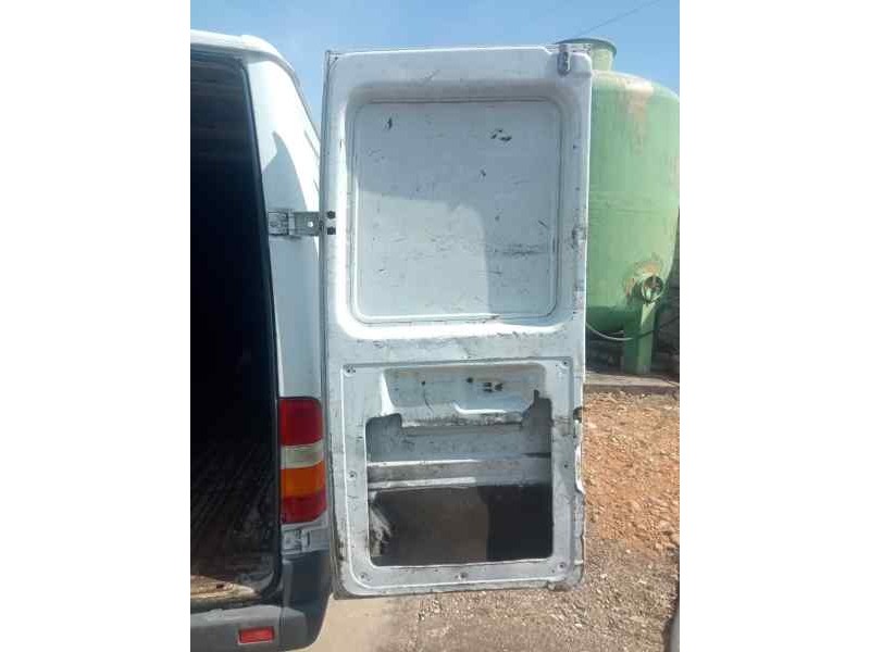 Recambio de porton trasero derecho para mercedes-benz sprinter (w901,w904) caja cerr. 2.3 diesel referencia OEM IAM   