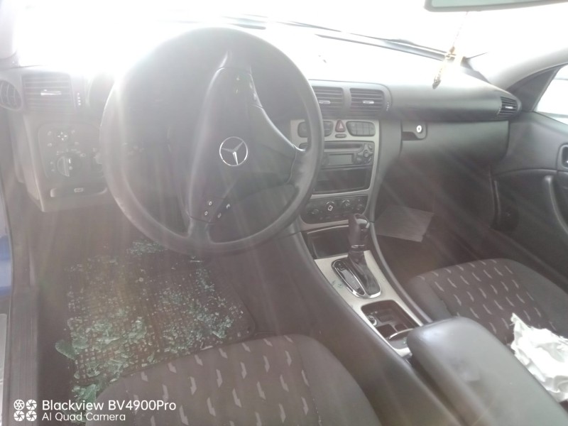 mercedes-benz clase c (w203) del año 2002