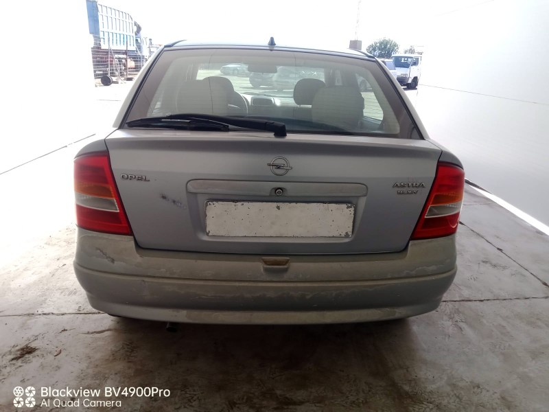 opel astra g hatchback (t98) del año 2001