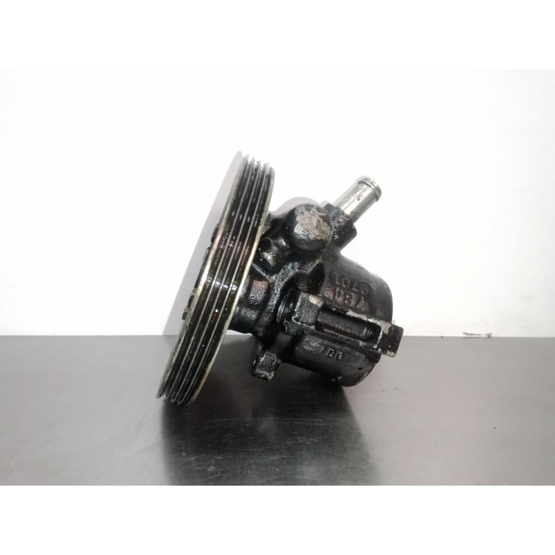 Recambio de bomba servodireccion para peugeot 405 berlina referencia OEM IAM 7849701 60260 