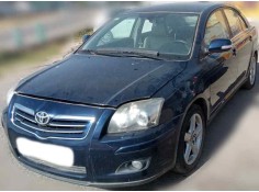 TOYOTA AVENSIS BERLINA (T25)