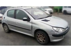 PEUGEOT 206 BERLINA