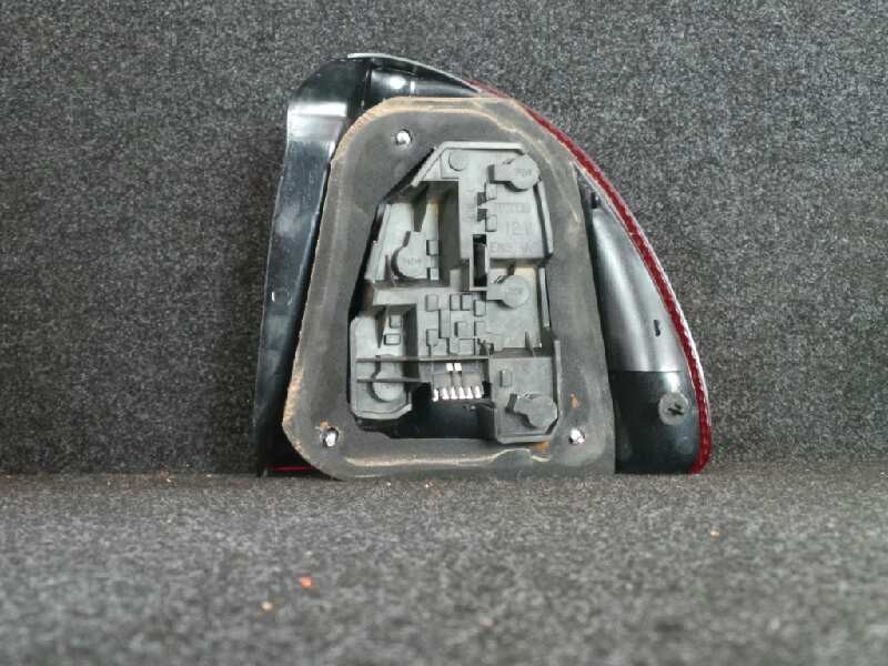 Recambio de piloto trasero izquierdo para mg serie 45 (rt) referencia OEM IAM  4.PUERTAS 