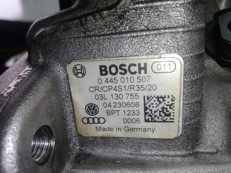 Recambio de bomba inyeccion para volkswagen passat berlina (3c2) 2.0 tdi referencia OEM IAM 0445010507-03L130755 BOSCH 